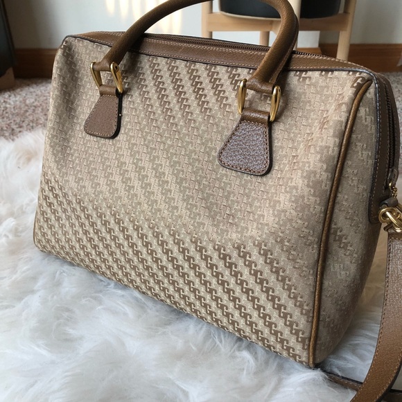 Authentic Gucci Monogram Jacquard - Picture 6 of 15